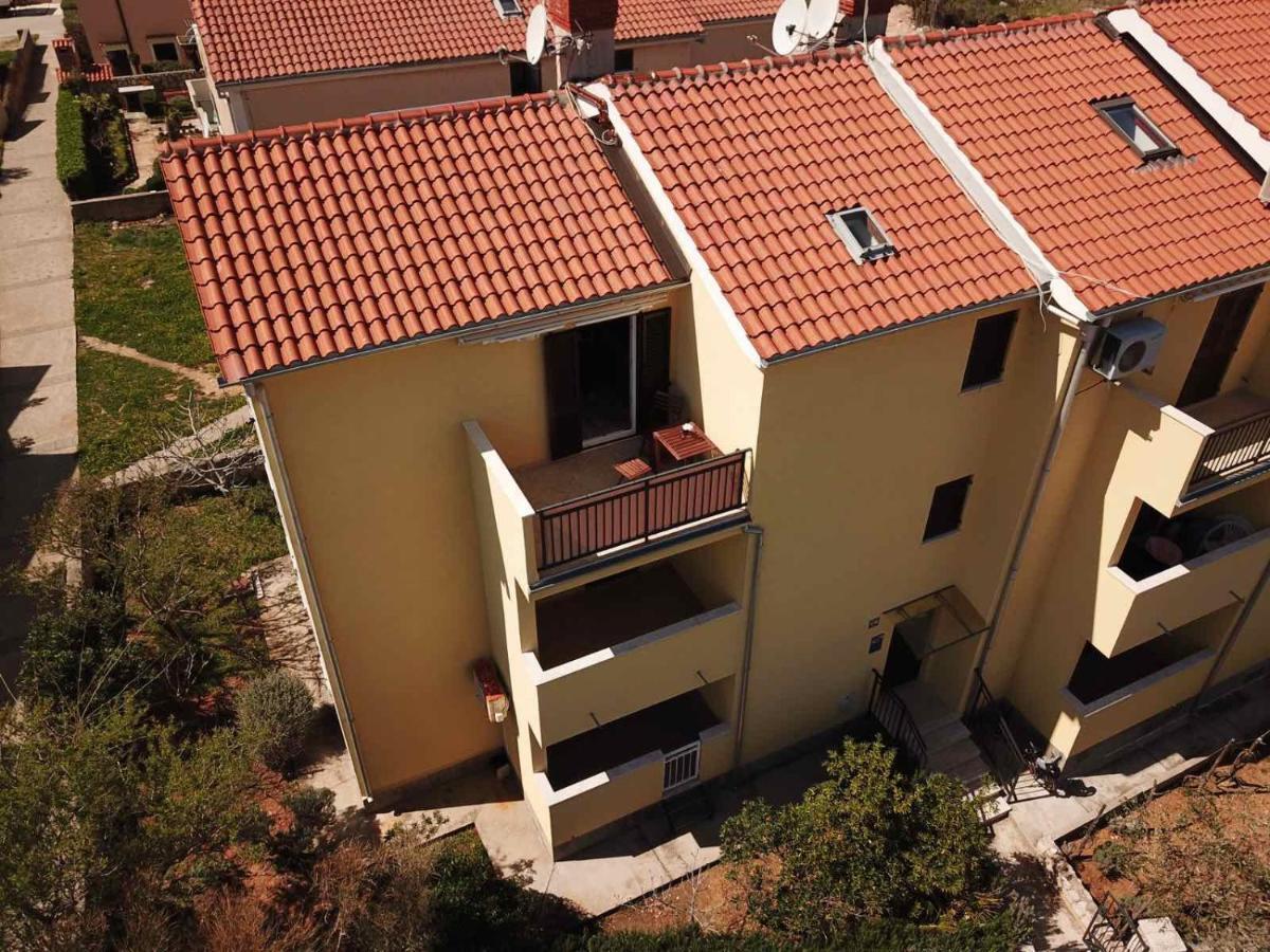 Apartment Diminic Melin Црес Экстерьер фото